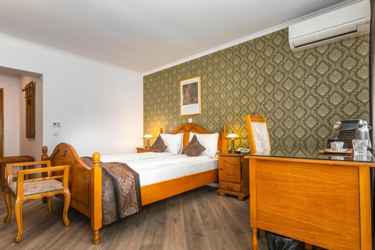 Hotel Korona Sighisoara Exterior photo
